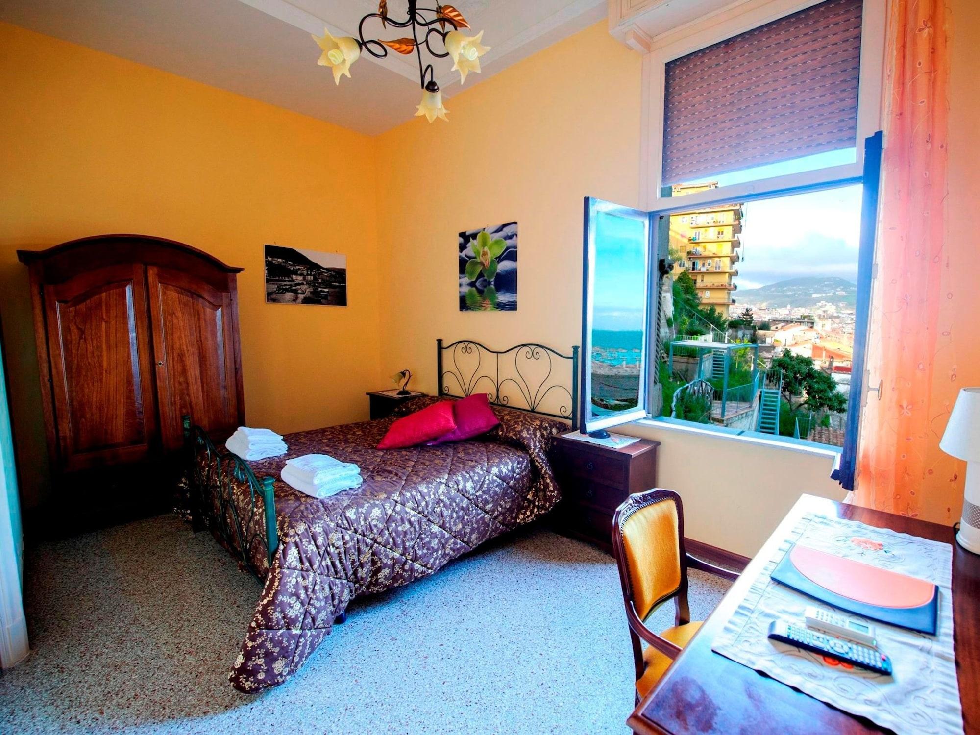 Barone Bed And Breakfast Salerno Bagian luar foto