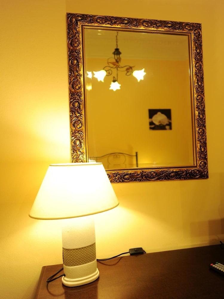 Barone Bed And Breakfast Salerno Bagian luar foto