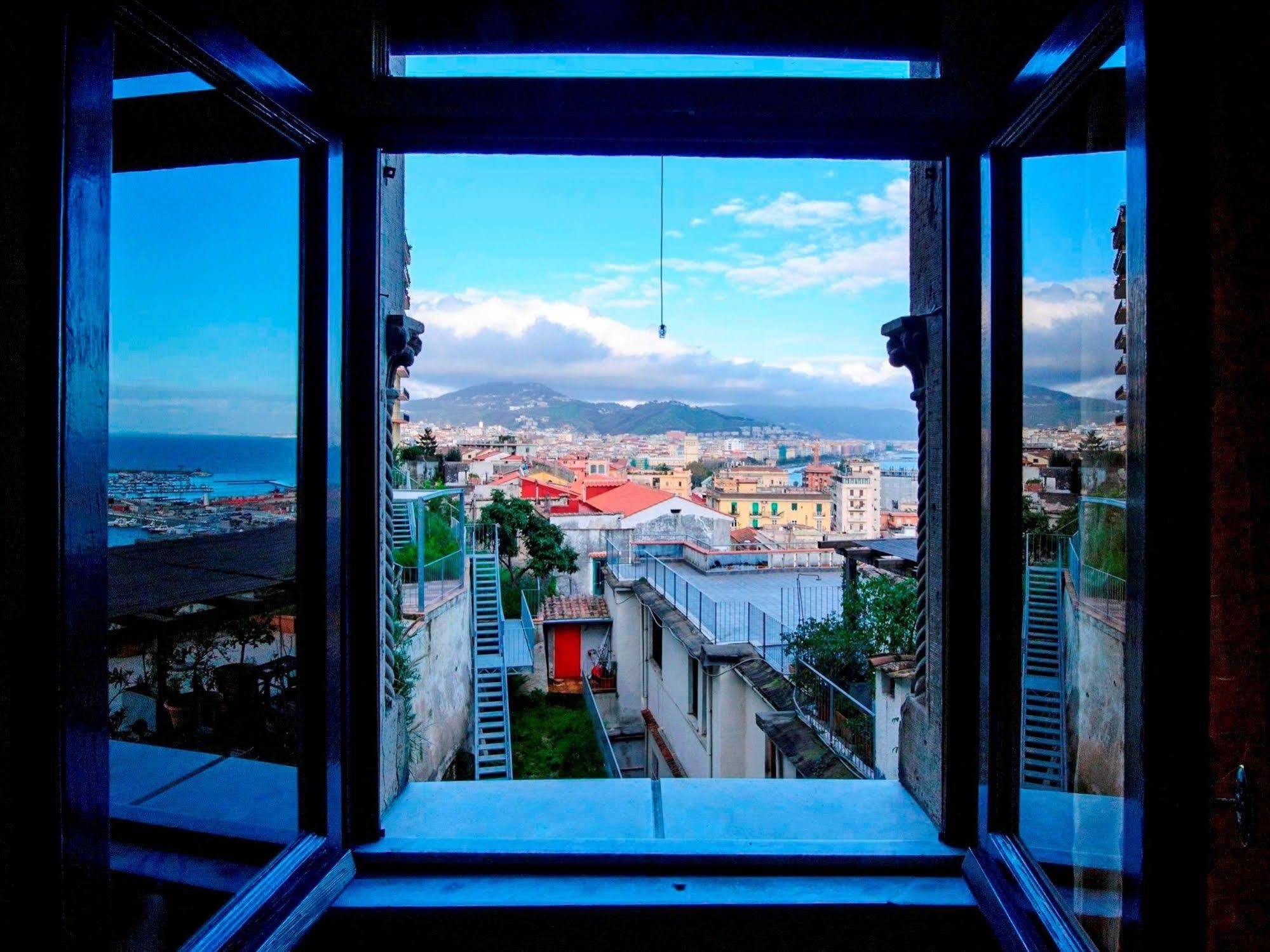 Barone Bed And Breakfast Salerno Bagian luar foto